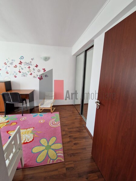 Giulesti, duplex de vanzare 5 camere