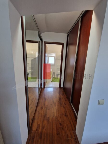 Giulesti, duplex de vanzare 5 camere